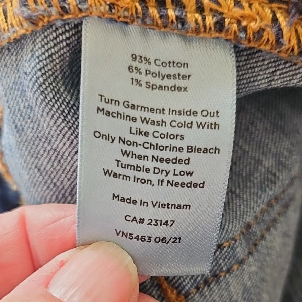 Talbots Classic Straight Leg - Long Jeans - Size12 Tall - Picture 8 of 8